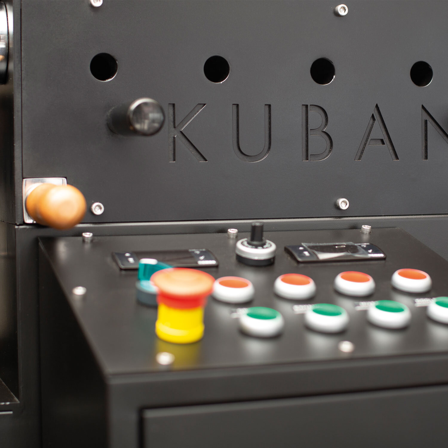 kuban base 5kg coffee roaster00005 - 5 Kg Shop Coffee Roaster