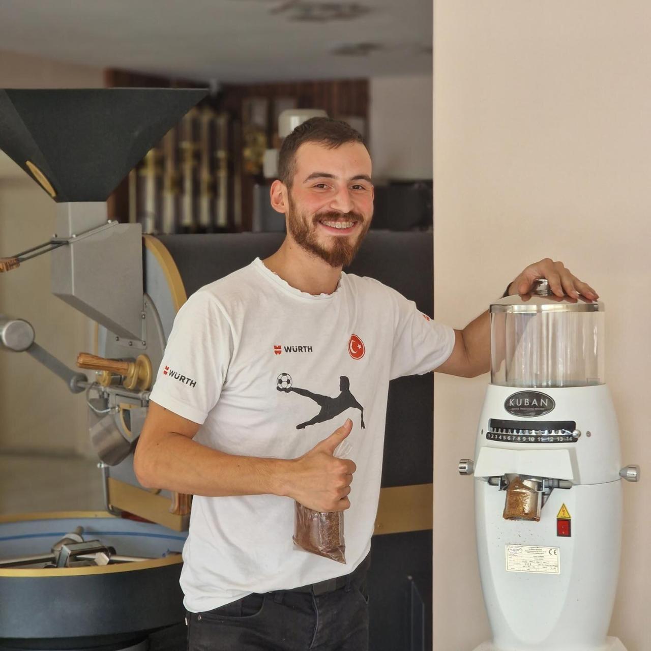 kuban commercial grinders009 - Commercial Grinder